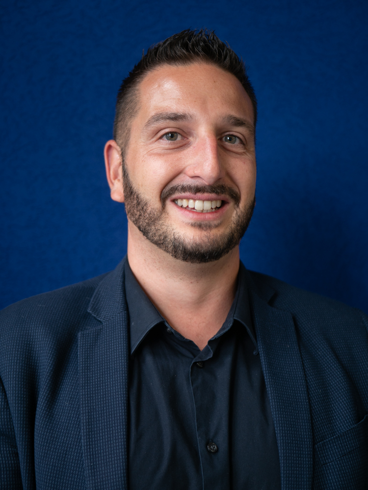 Daniel Cazes
